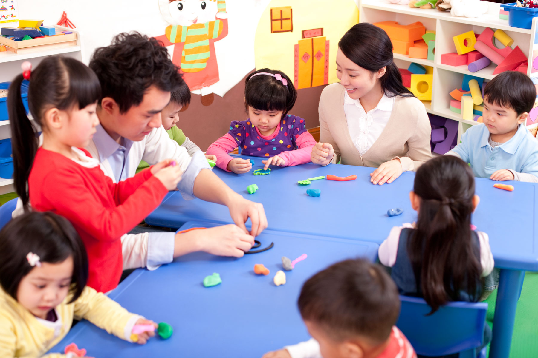 kindergarten-kids-playing-with-plasticine-2022-03-29-08-12-17-utc.jpg